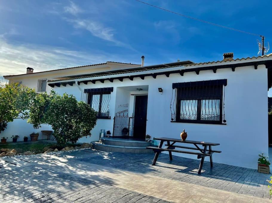 Castillo de Locubín Casa Rural Alfavila מראה חיצוני תמונה